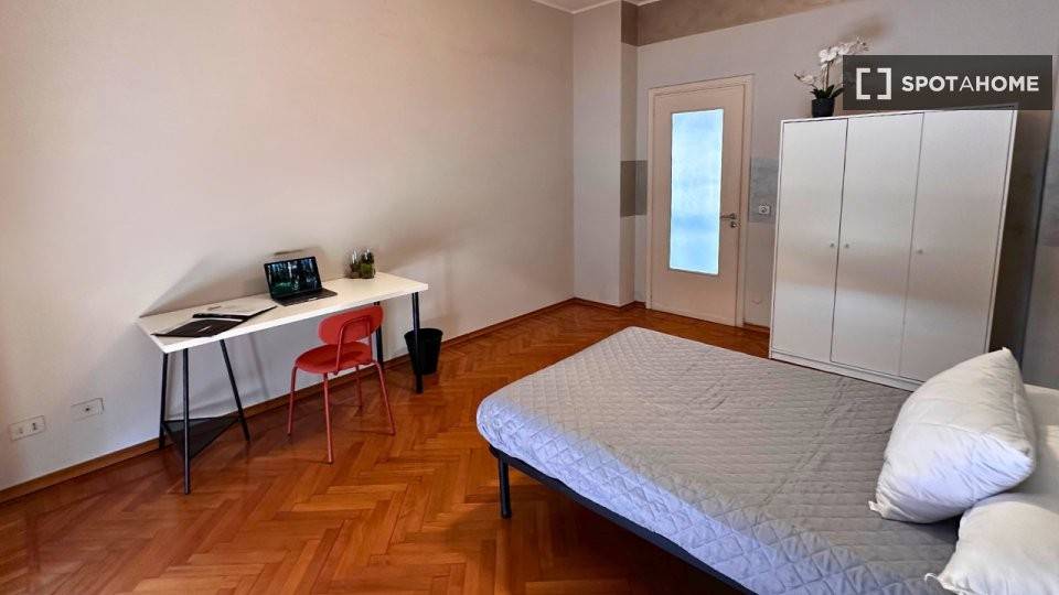 Stanza singola in Rebaudengo, foto 5 di 18