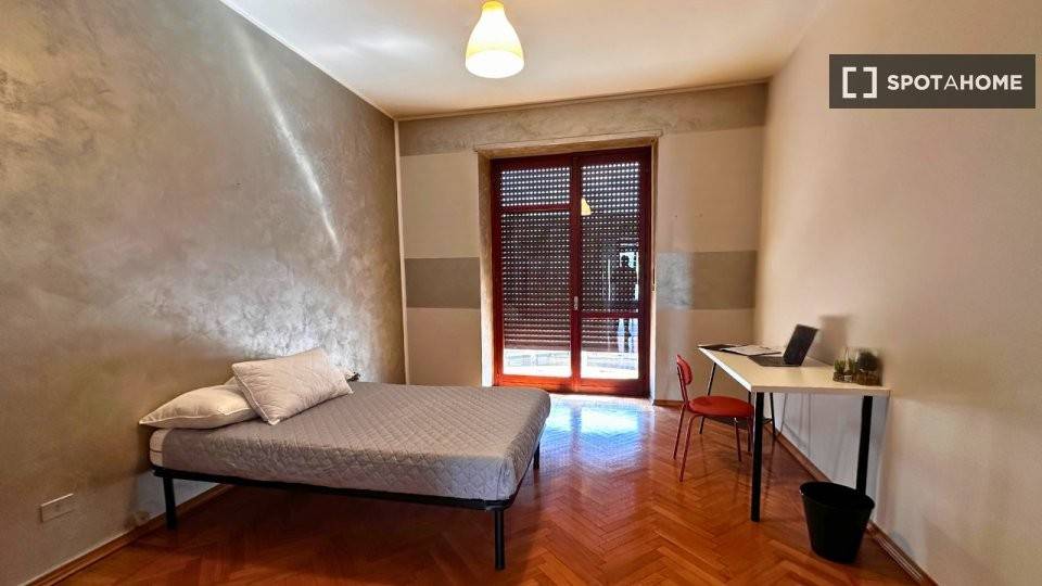Stanza singola in Rebaudengo, foto 7 di 18