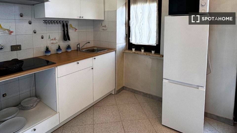 Stanza singola in Rebaudengo, foto 13 di 18
