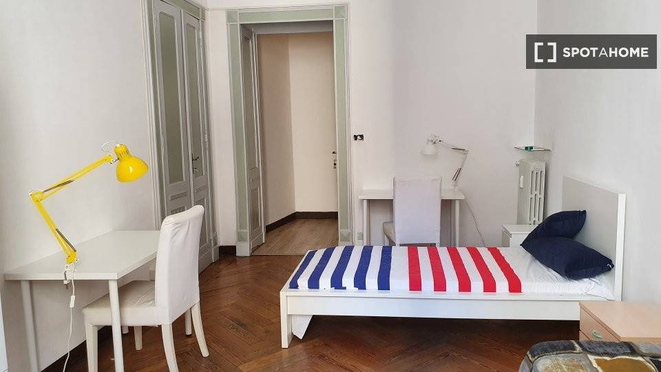 Posto letto in doppia in Campidoglio, foto 3 di 17