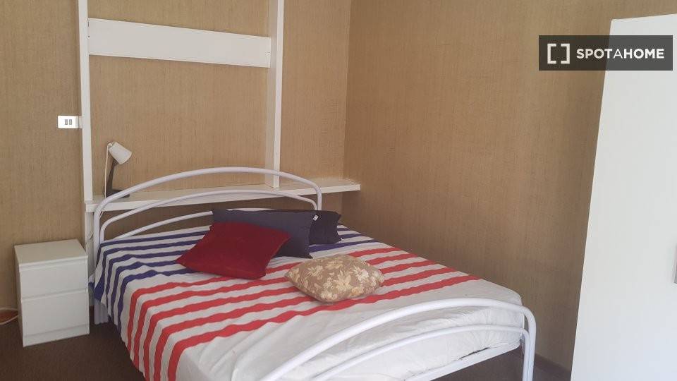 Stanza singola in Cenisia, foto 6 di 18