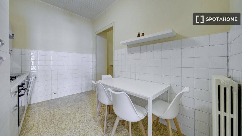 2 stanze singole in Crocetta, foto 6 di 17