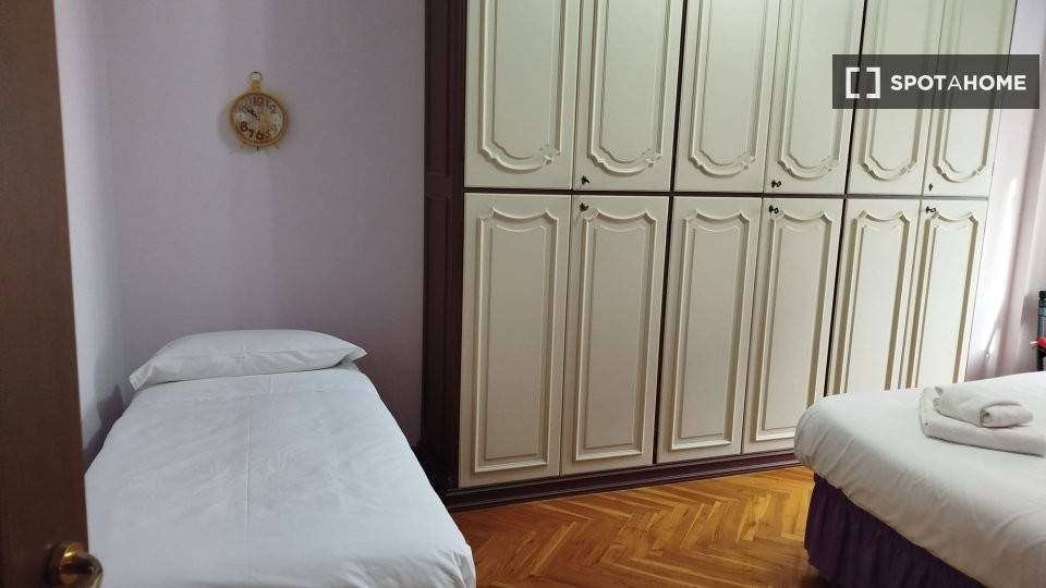 Appartamento in Nizza Millefonti, foto 2 di 7