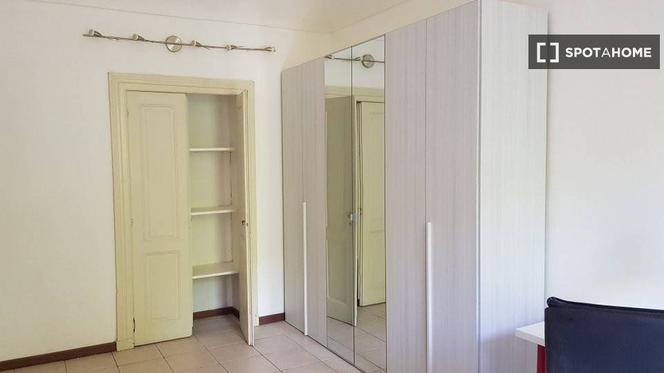 Stanza singola in Centro, foto 2 di 18