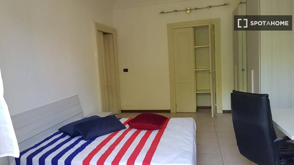 Stanza singola in Centro, foto 5 di 18