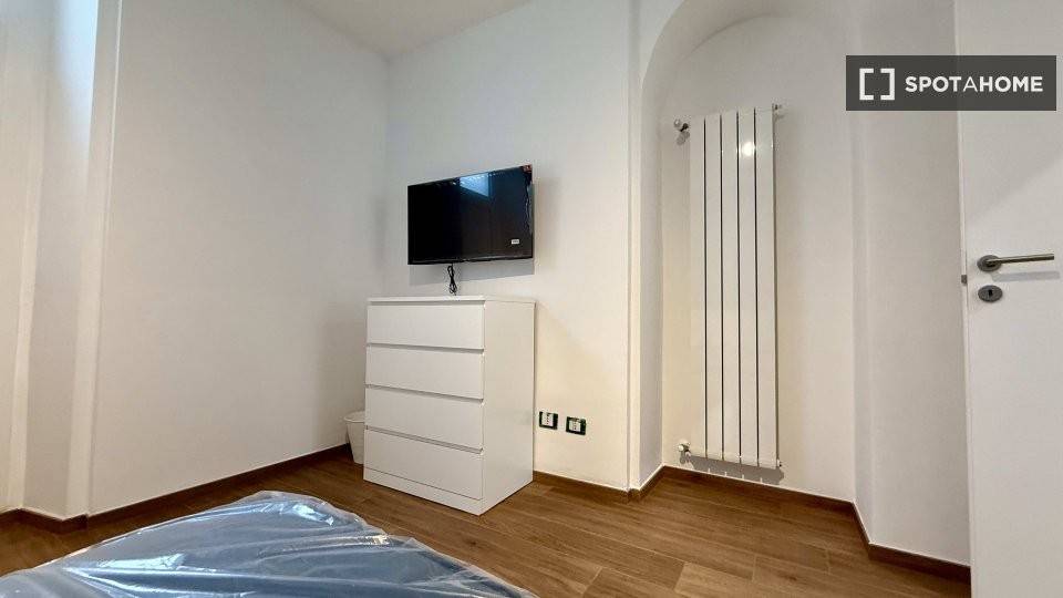 5 stanze singole in Cenisia, foto 3 di 18