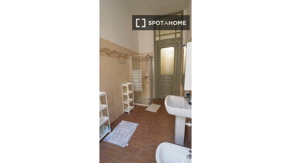 Stanza singola in Centro, foto 10 di 18