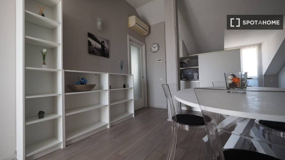 Stanza singola in Centro, foto 6 di 18