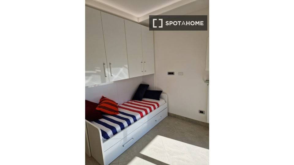 5 stanze singole in Mirafiori Sud, foto 5 di 18