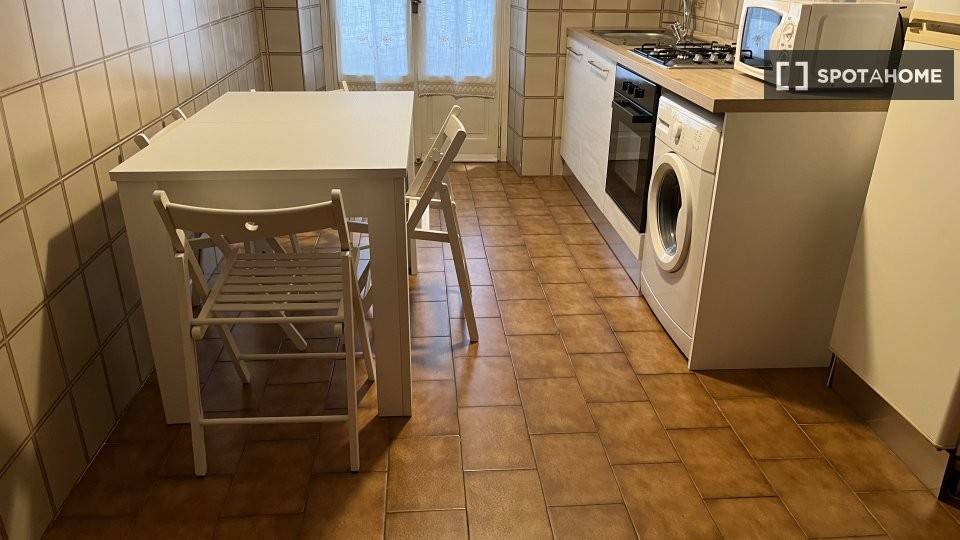 Stanza singola in San Salvario, foto 9 di 17