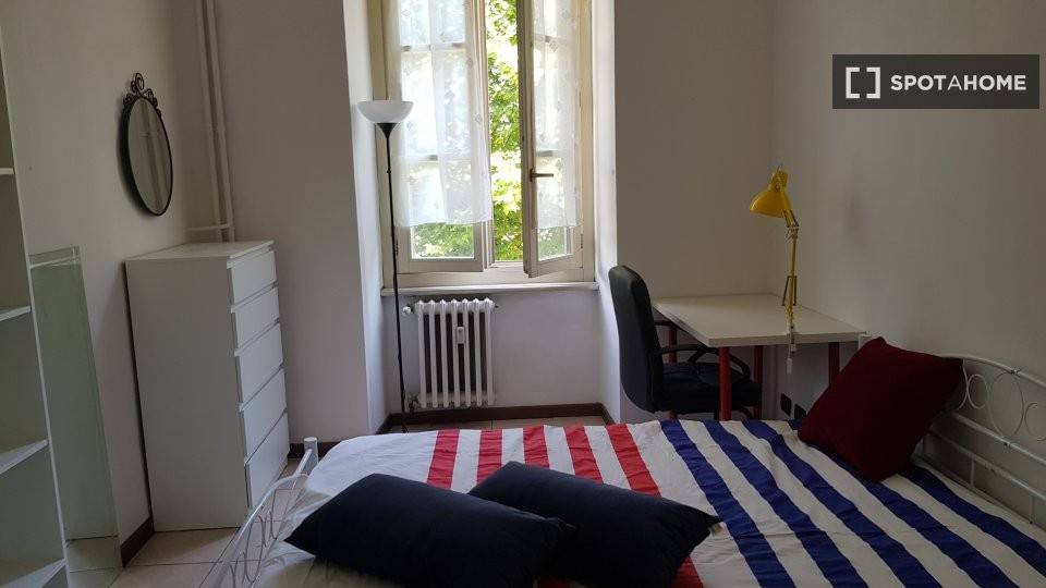 Stanza singola in Centro, foto 2 di 18