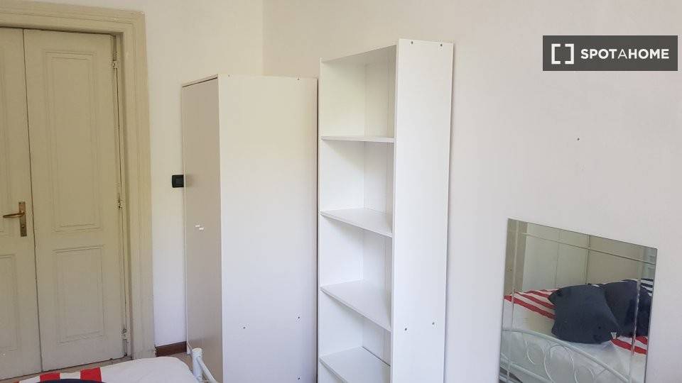 Stanza singola in Centro, foto 4 di 18