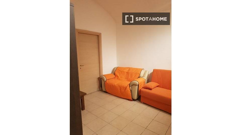 Stanza singola in Centro, foto 15 di 18