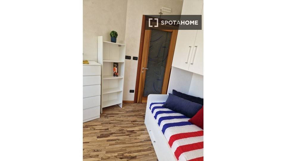 5 stanze singole in Mirafiori Sud, foto 9 di 18