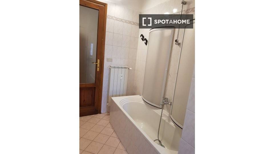 Stanza singola in Pozzo Strada, foto 9 di 18
