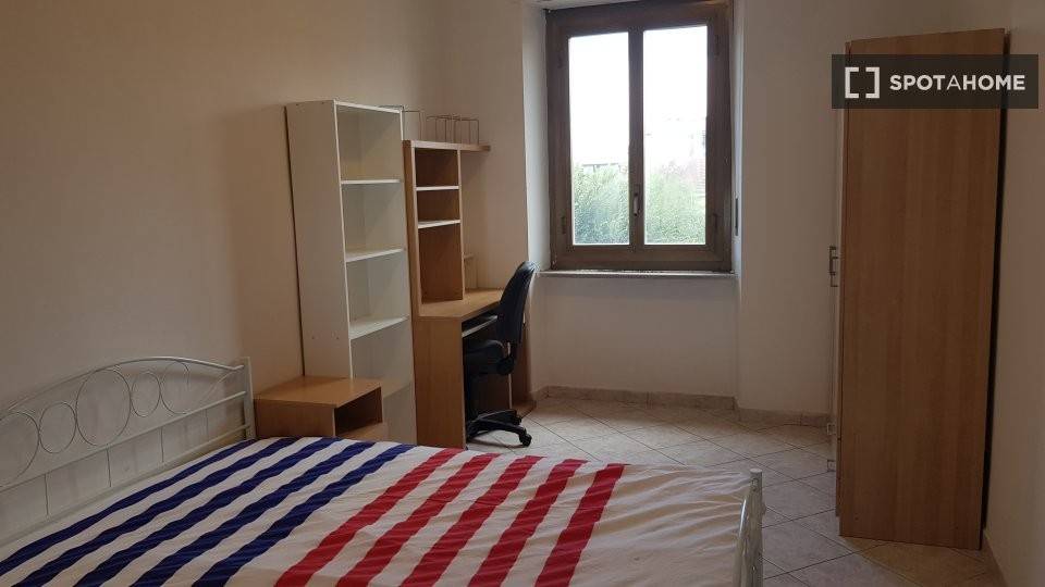 Stanza singola in Pozzo Strada, foto 4 di 18