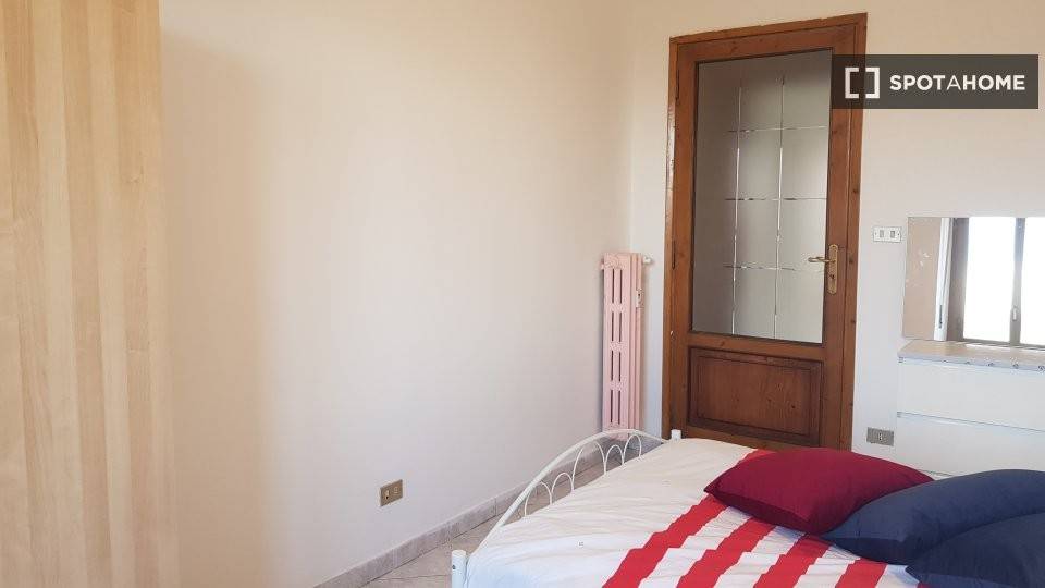 Stanza singola in Pozzo Strada, foto 6 di 18