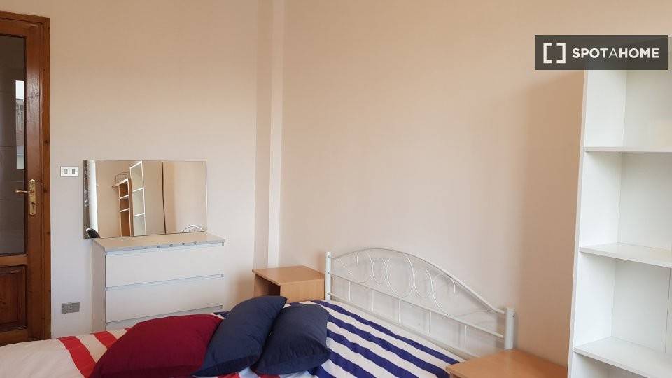 Stanza singola in Pozzo Strada, foto 7 di 18