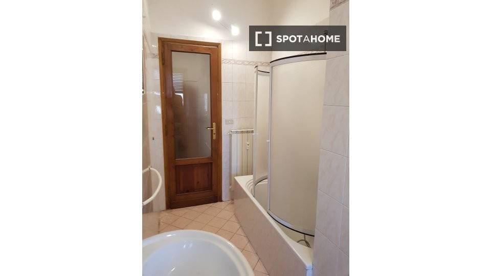 Stanza singola in Pozzo Strada, foto 10 di 18