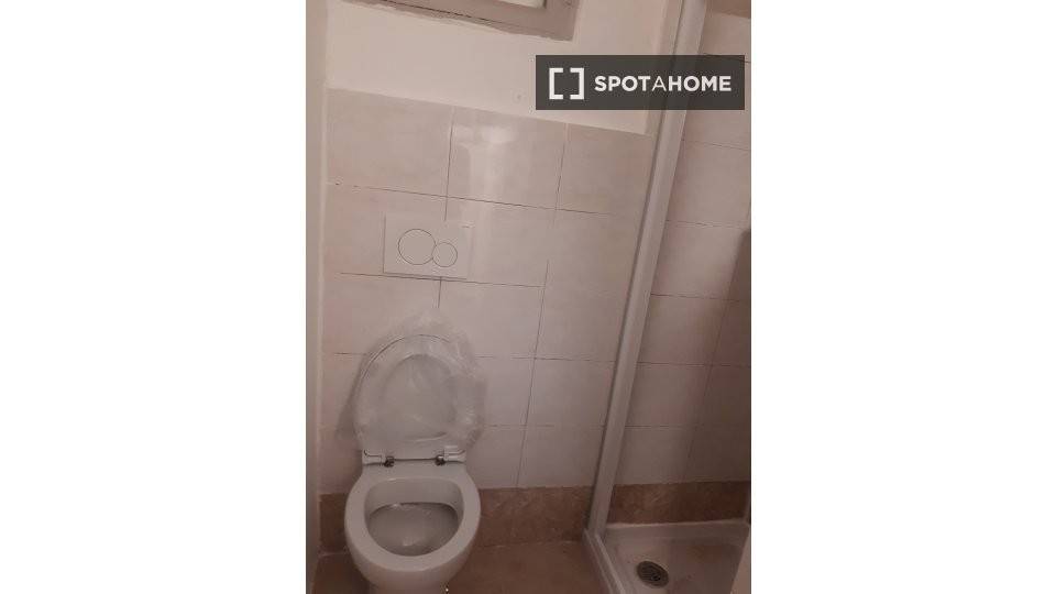 5 stanze singole in Cit Turin, foto 15 di 18