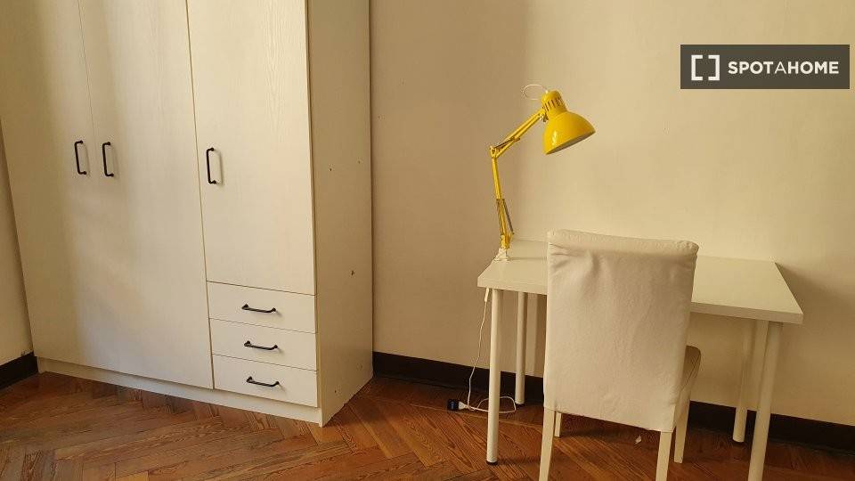 5 stanze singole in Cit Turin, foto 2 di 18