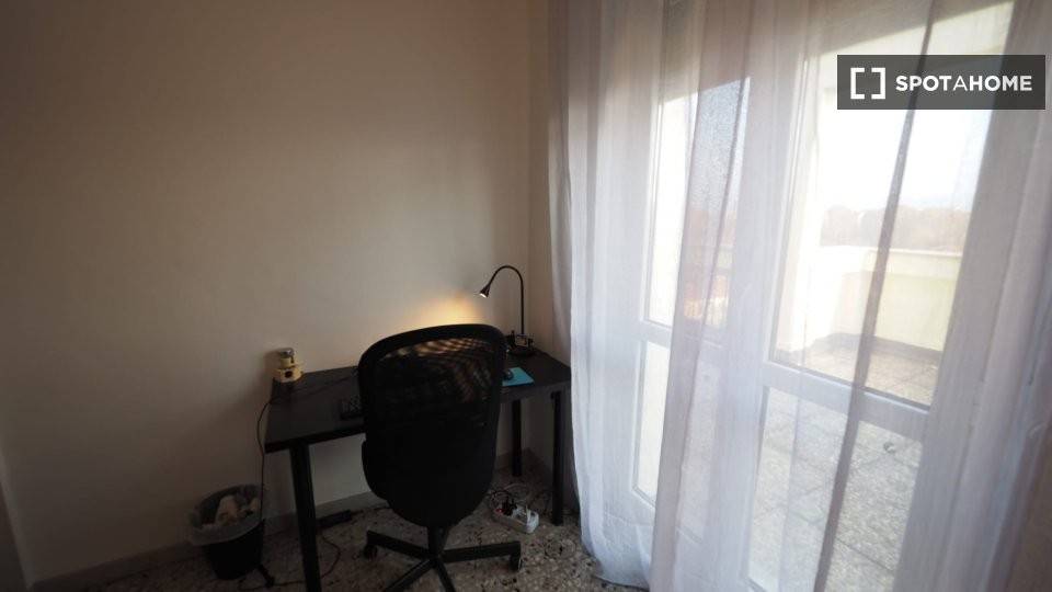 3 stanze singole in San Donato, foto 12 di 18