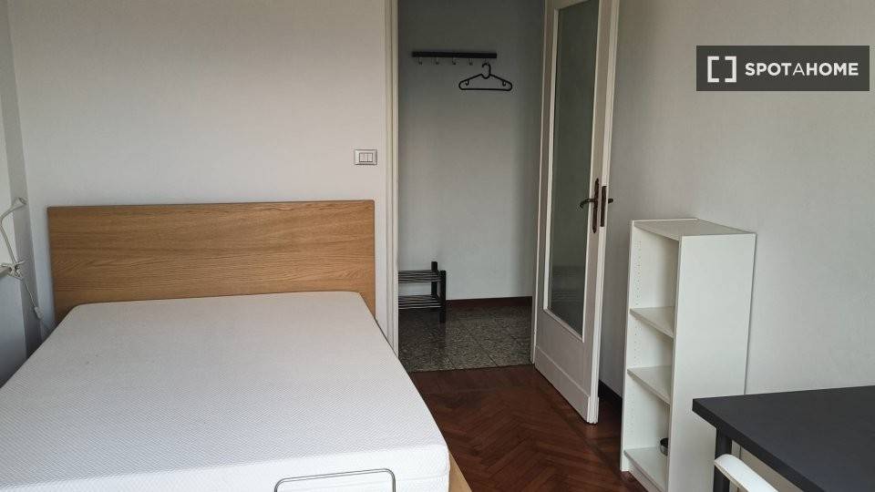 2 stanze singole in San Donato, foto 8 di 12