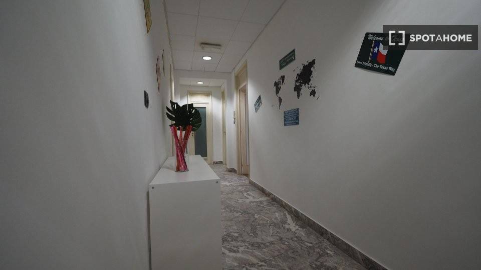 Stanza singola in Centro, foto 9 di 18