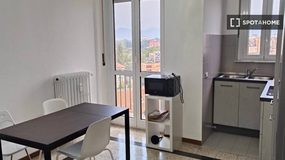 2 stanze singole in San Donato, foto 4 di 12