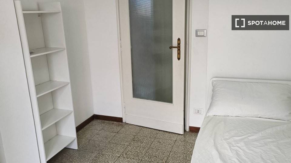 2 stanze singole in San Donato, foto 10 di 12
