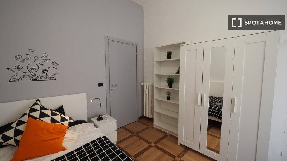 Stanza singola in Centro, foto 12 di 18