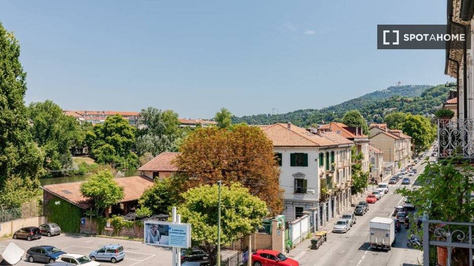 Appartamento in Madonna del Pilone, foto 10 di 18