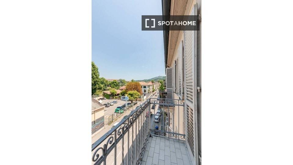 Appartamento in Madonna del Pilone, foto 11 di 18