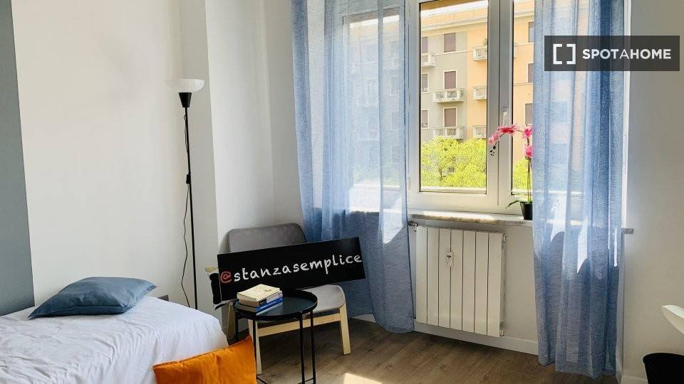 Stanza singola in Cenisia, foto 5 di 18
