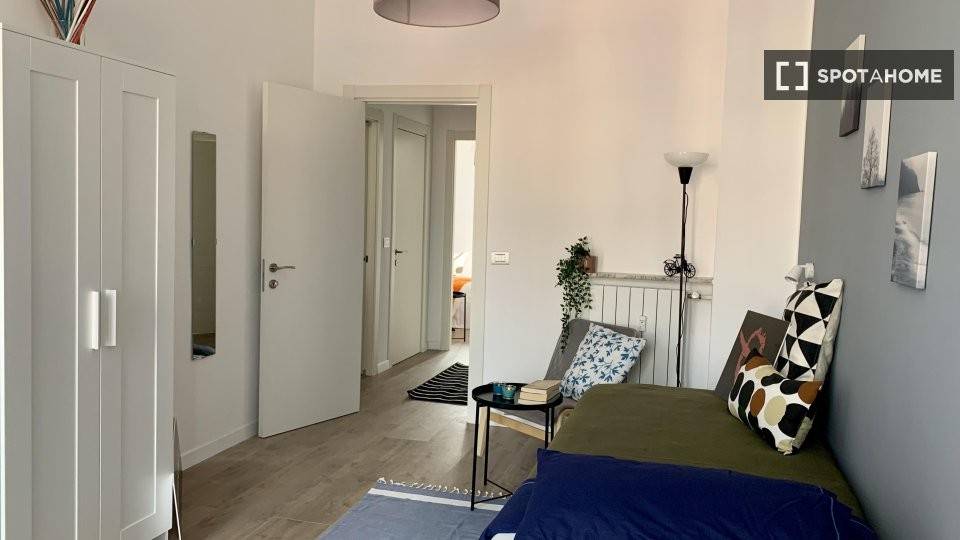 Stanza singola in Cenisia, foto 3 di 18