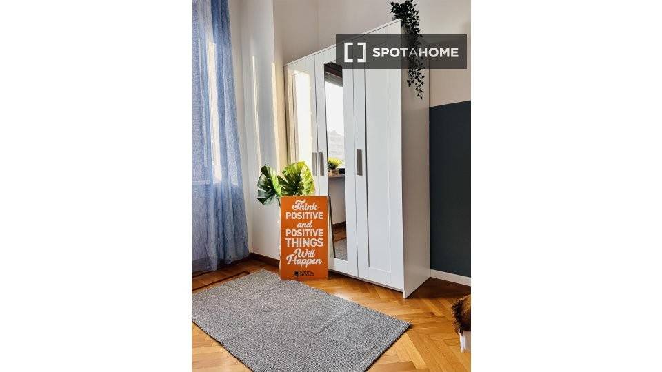 Stanza singola in San Salvario, foto 6 di 18