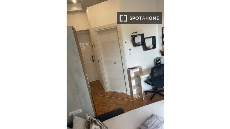 3 stanze singole in San Donato, foto 3 di 18