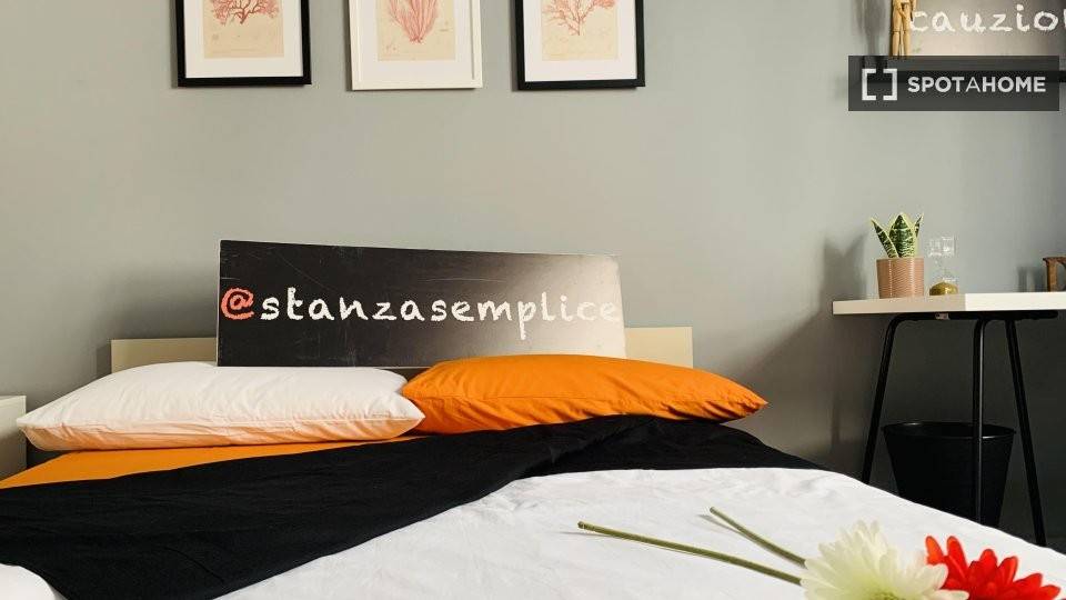 4 stanze singole in Centro, foto 5 di 18