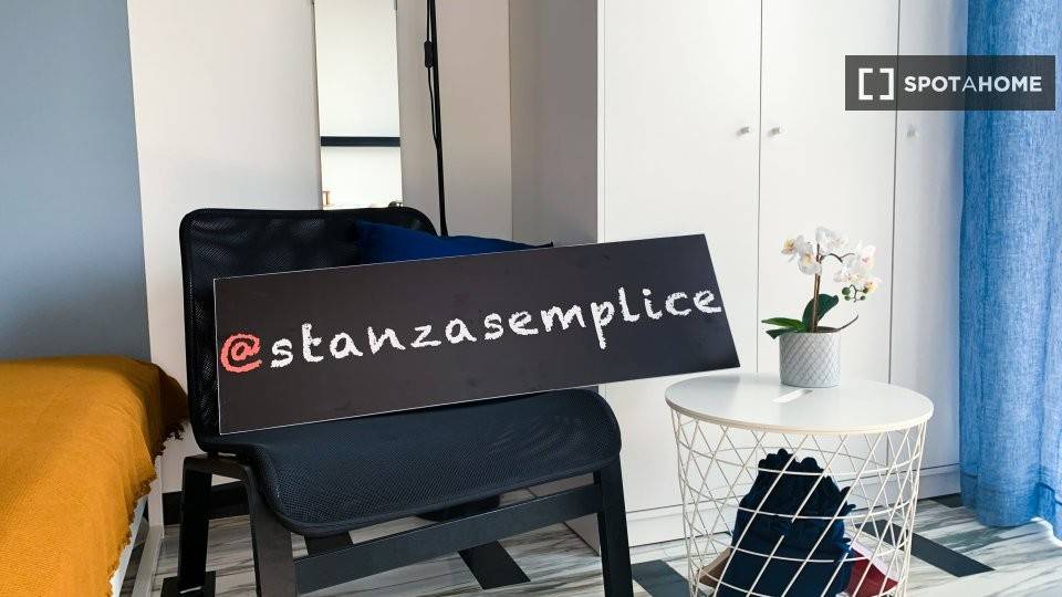Stanza singola in Pozzo Strada, foto 4 di 18