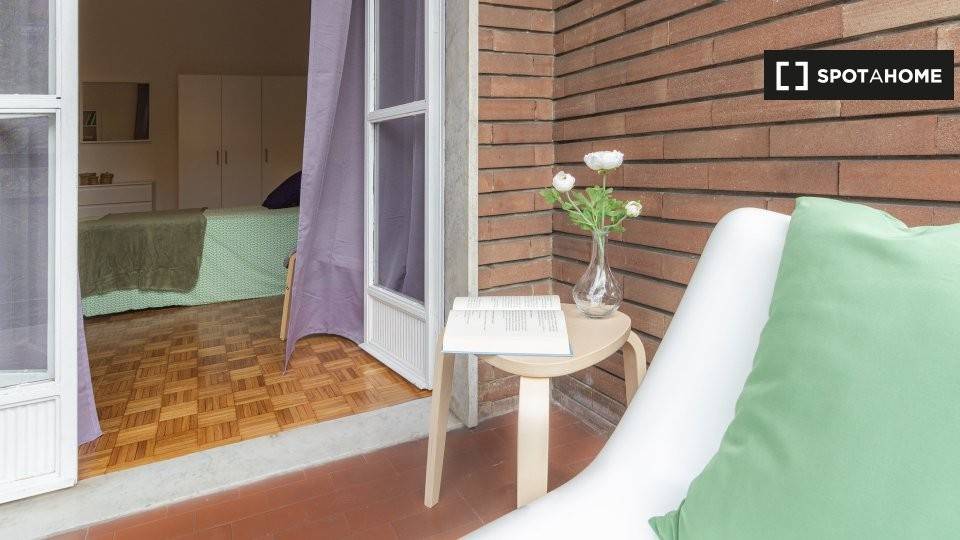 Posto letto in doppia in Aurora, foto 7 di 17