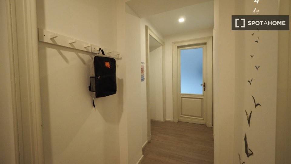 4 stanze singole in Centro, foto 7 di 18
