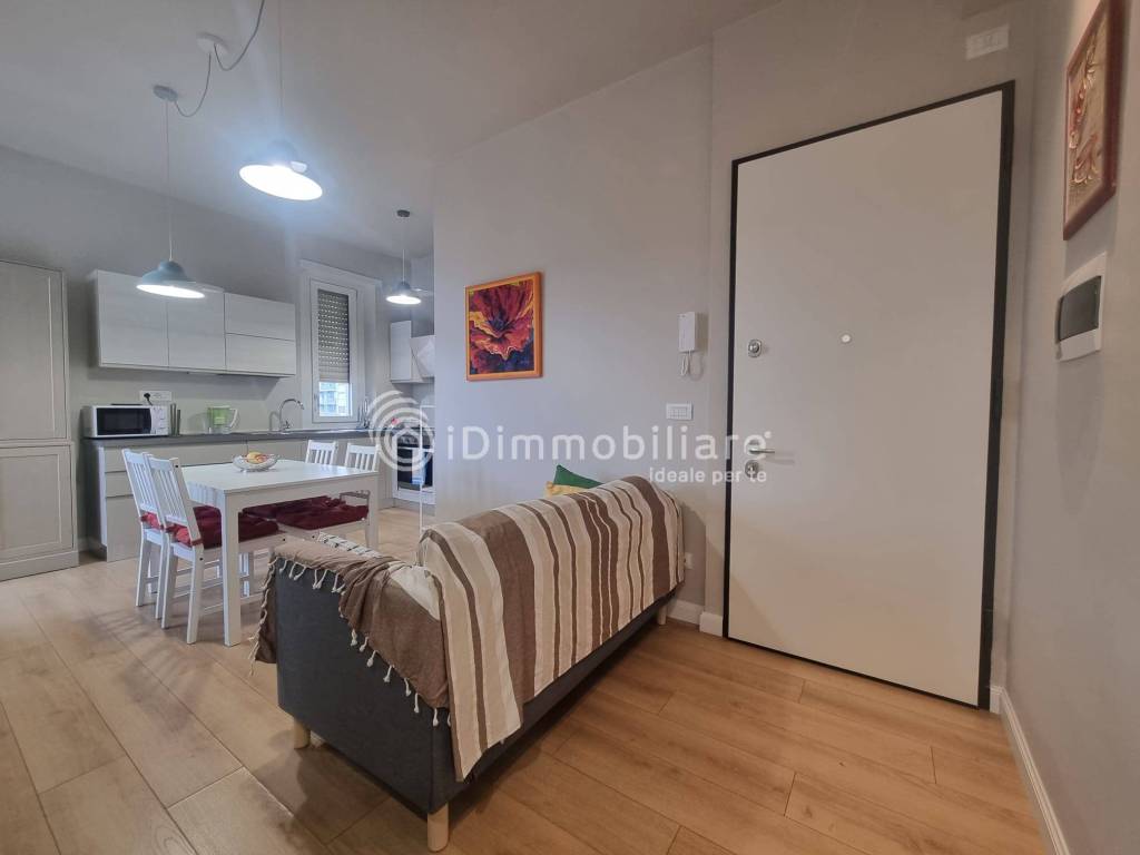 Appartamento in Barriera di Milano, foto 4 di 38