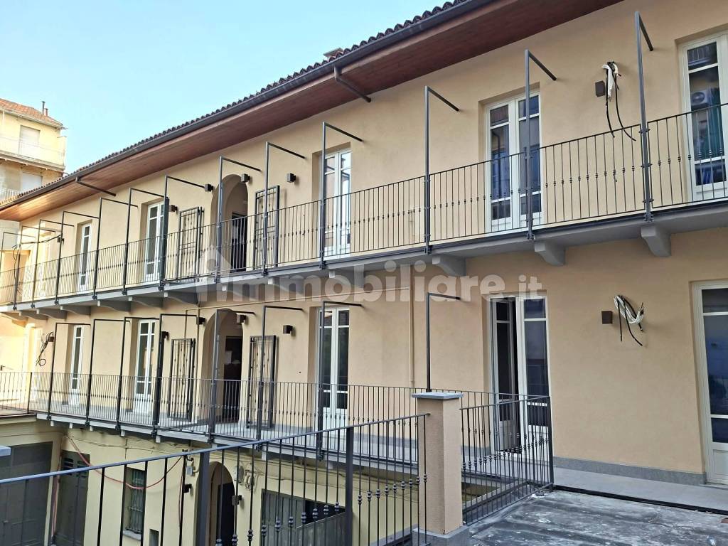 Stanza doppia in San Salvario, foto 3 di 18