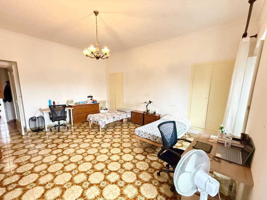 Posto letto in doppia in San Salvario, foto 2 di 26