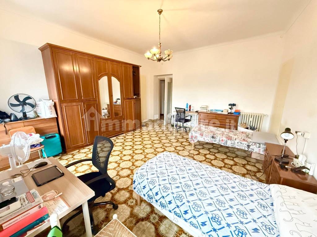Posto letto in doppia in San Salvario, foto 3 di 26