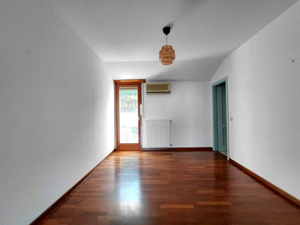 Appartamento in Cavoretto, foto 5 di 21