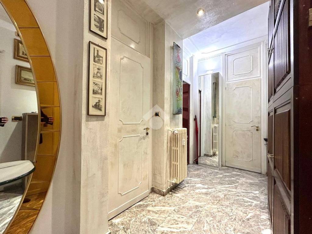 Appartamento in Cit Turin, foto 14 di 27