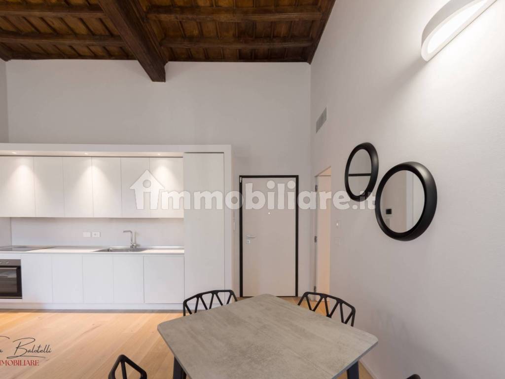 Appartamento in Centro, foto 3 di 24