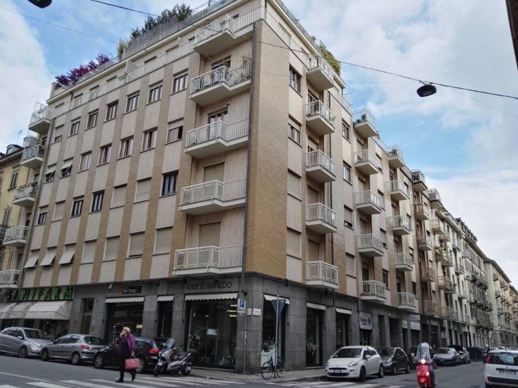 Appartamento in Cit Turin
