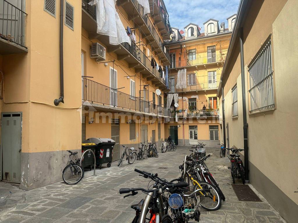 Posto letto in doppia in Centro, foto 3 di 27